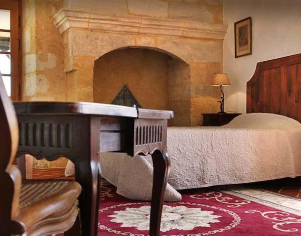 Sarrasins Bed And Breakfast Бенак-е-Казнак Екстериор снимка