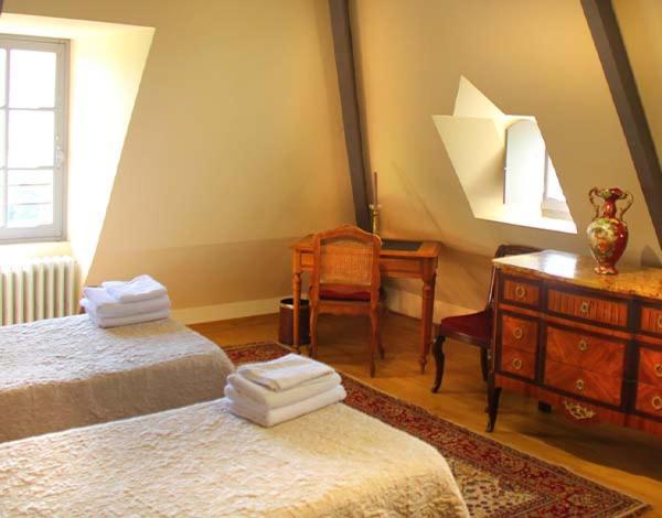 Sarrasins Bed And Breakfast Бенак-е-Казнак Екстериор снимка