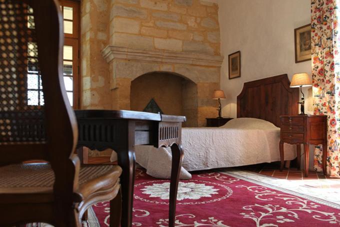 Sarrasins Bed And Breakfast Бенак-е-Казнак Екстериор снимка